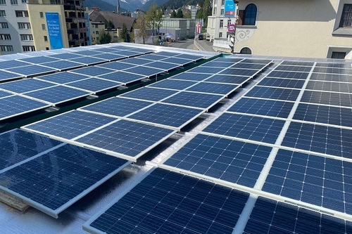 Laatste bedrijfscasus over SABIC EN SOLARGE TONEN DE ONTWIKKELING EN COMMERCIALISERING VAN LICHTGEWICHT, CIRCULAIRE ZONNEPANELEN