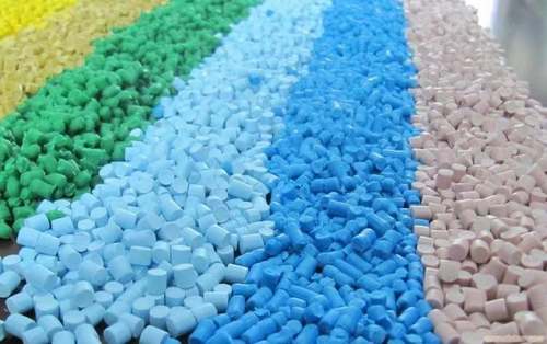 Laatste bedrijfscasus over Toepassing en vraag naar kunststoffen in de elektrische voertuigindustrie