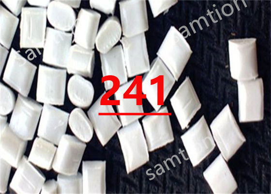 S-Plastic  241 polycarbonaat met een smeltstroom van 10,5%.
